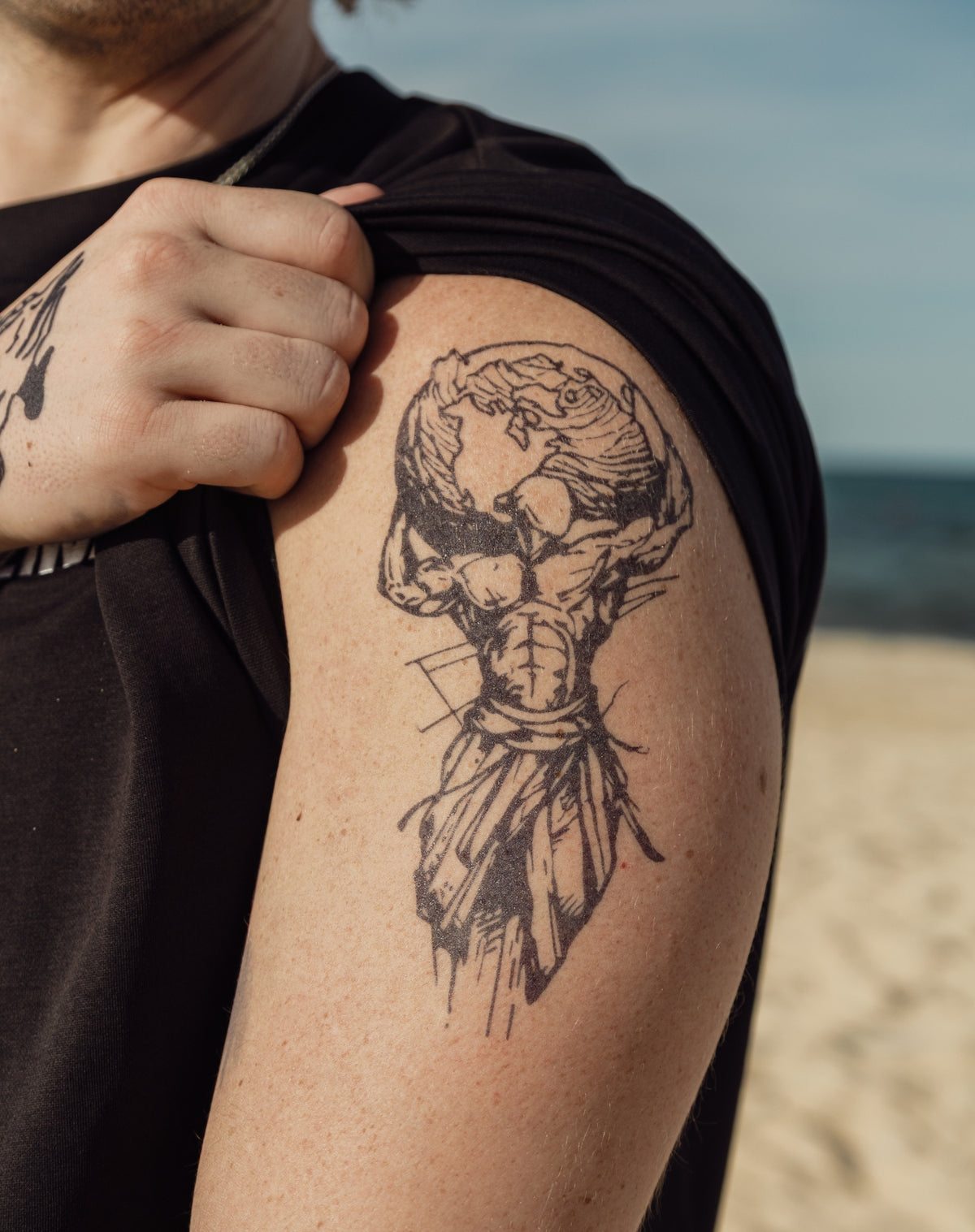 Atlas Holding Earth