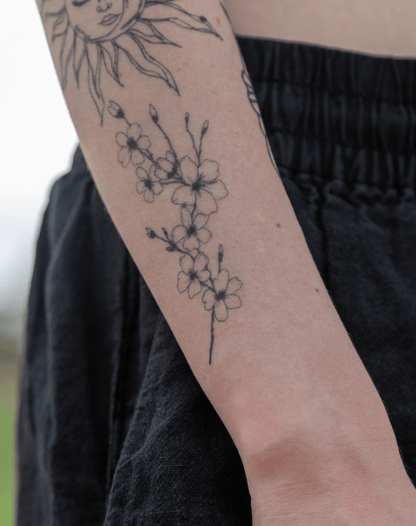 Blossoming Petals 2 Pcs