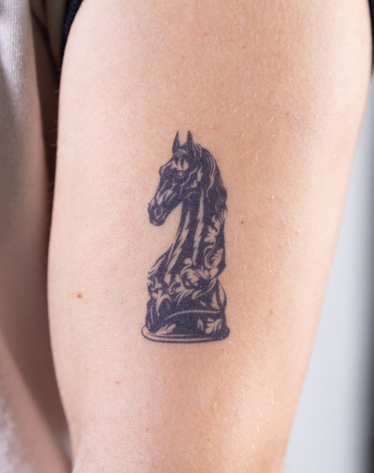 Elegant Horse 2 Pcs