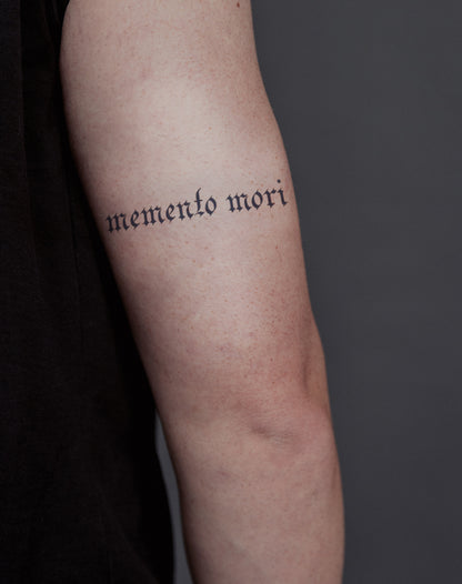 Memento Mori 2 Pcs