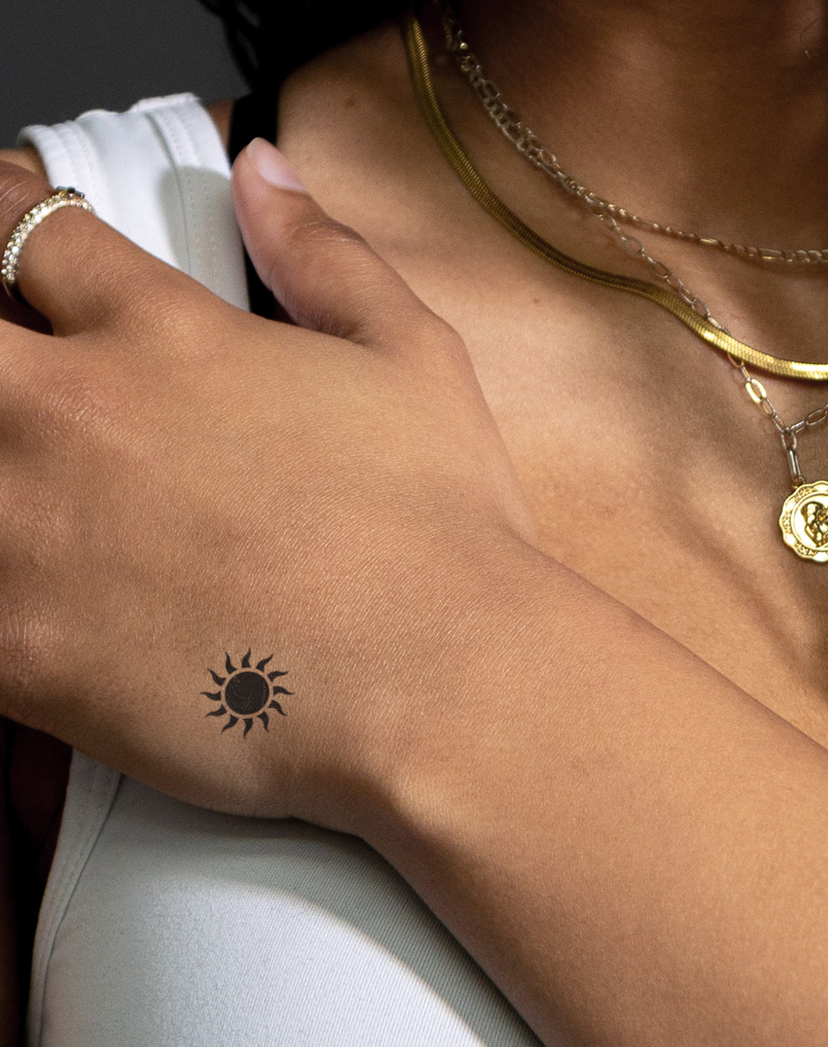 Tiny Sun 2 Pcs