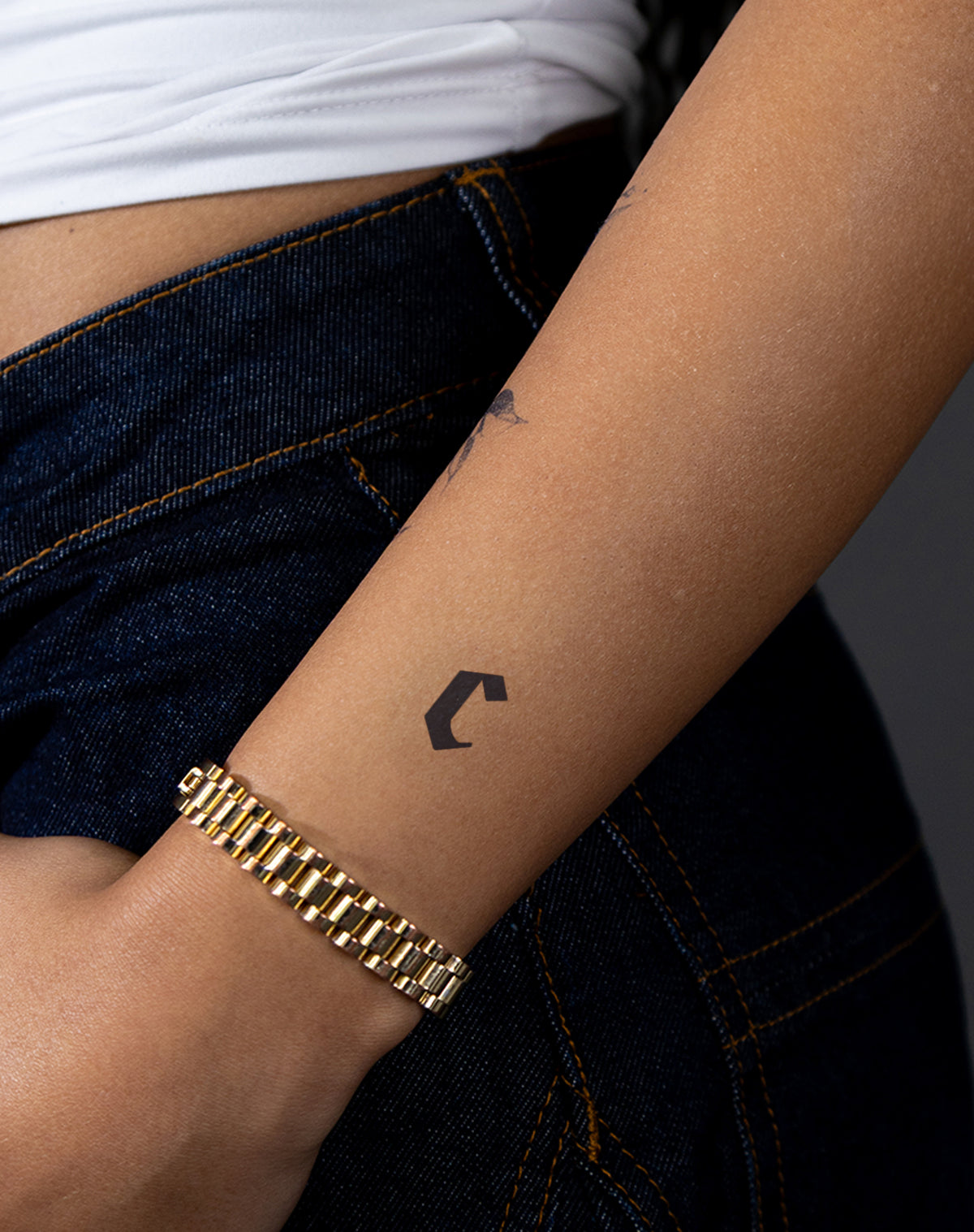 c 2 Pcs